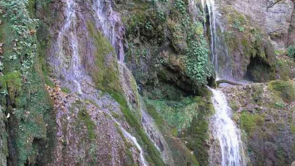 9-и час туристите са в гроб под Крушунските водопади | StandartNews.com