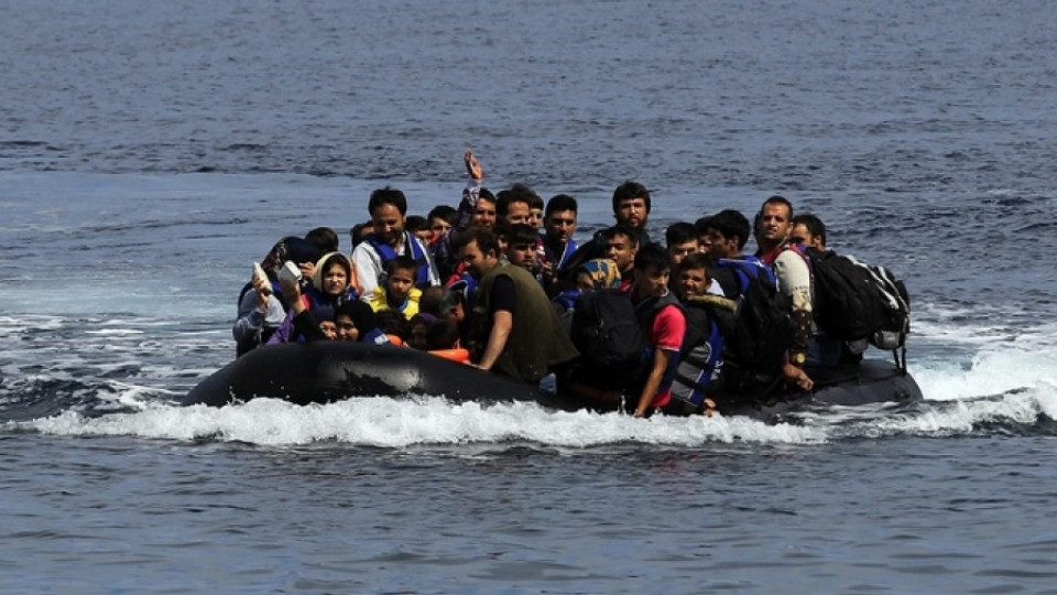 Спасиха 400 мигранти в Егейско море | StandartNews.com