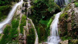 Разследват трагедията при Крушунските водопад