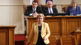 Властта удари ракията на черно (ОБЗОР)
