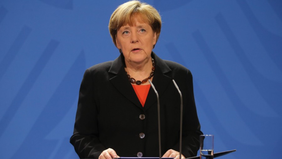 Меркел: Дълбоко съм потресена  | StandartNews.com