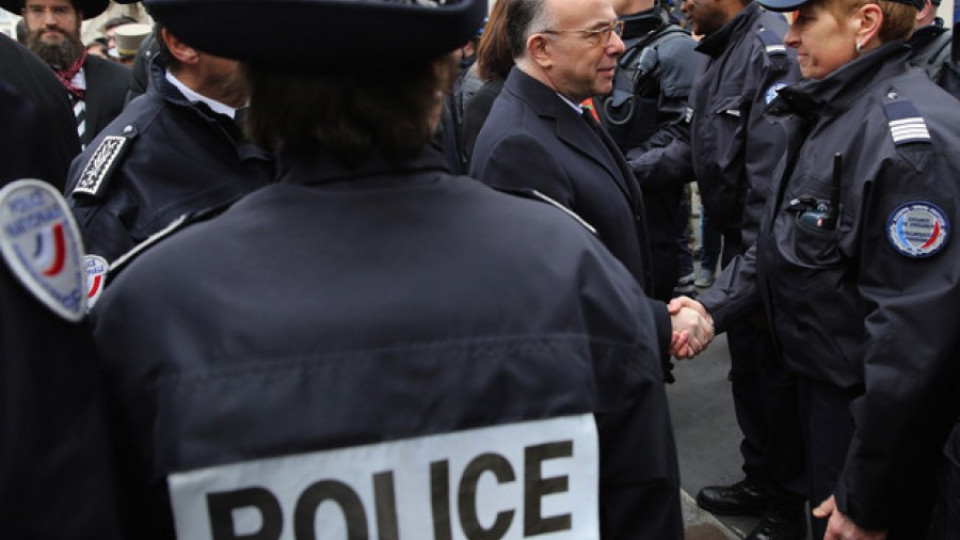 Властите във Франция разкриха трети терорист | StandartNews.com
