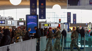Паниката след терора удари туризма ни 