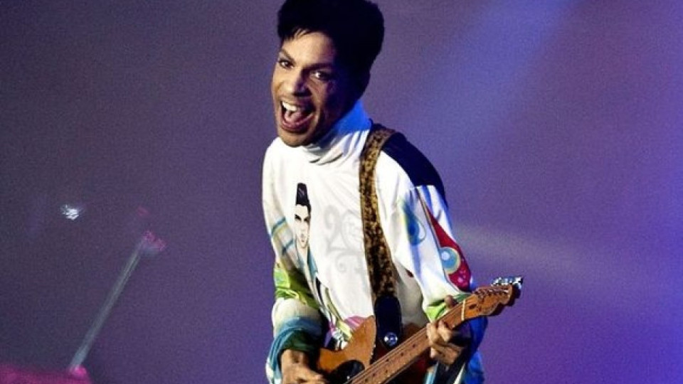 И Prince отмени концерта си след Париж | StandartNews.com