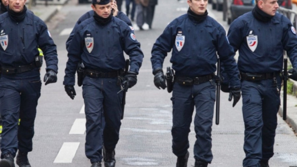 Акция в Париж, куршуми летят в едно от предградията | StandartNews.com
