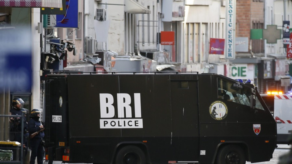 Идентифицираха всички жертви на атентатите в Париж | StandartNews.com