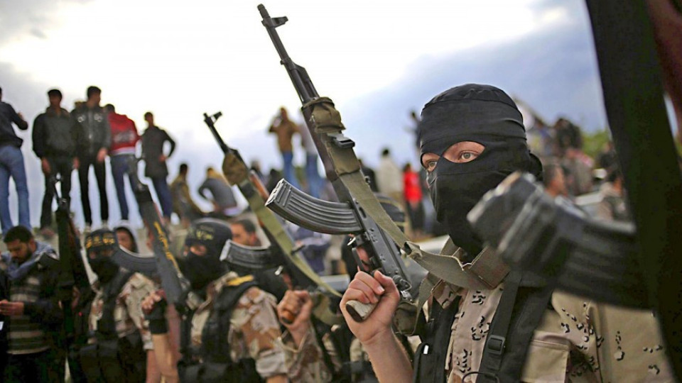 Западът воюва срещу най-богатите терористи  | StandartNews.com