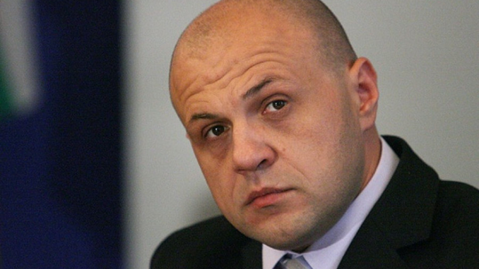 Томислав Дончев на кръстосан разпит в парламента | StandartNews.com