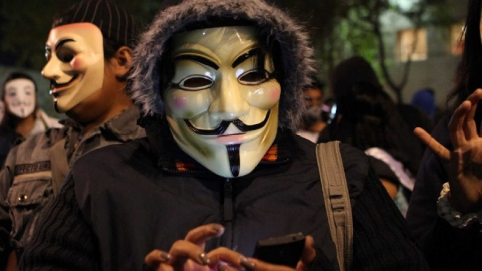"Анонимните" ще унищожават всички ислямистки сайтове на Балканите | StandartNews.com