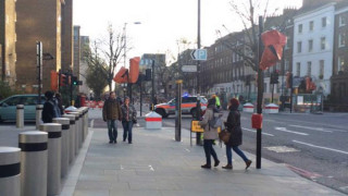 В Лондон: Арести и блокади заради крадена белгийска кола 