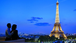 Властите в Париж дават 560 000 на заведенията, засегнати от тероризъм