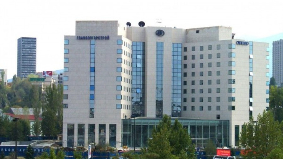 Спас Русев продава хотел "Хилтън" | StandartNews.com