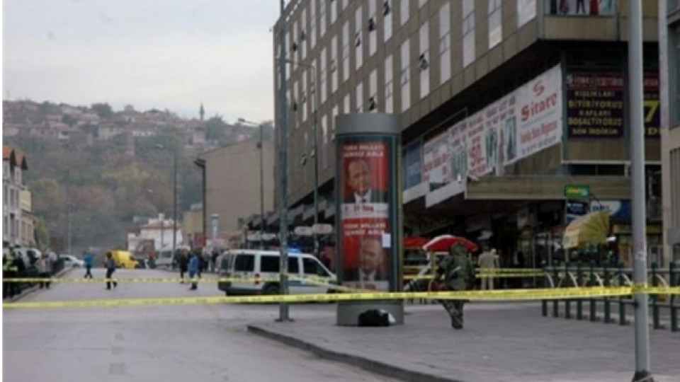 Експлозии разтърсиха Анкара | StandartNews.com