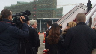 Скандал с българската делегация на летището в Пекин