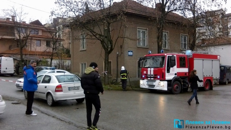 Обезвредиха бомба, поставена под автомобил в Плевен | StandartNews.com