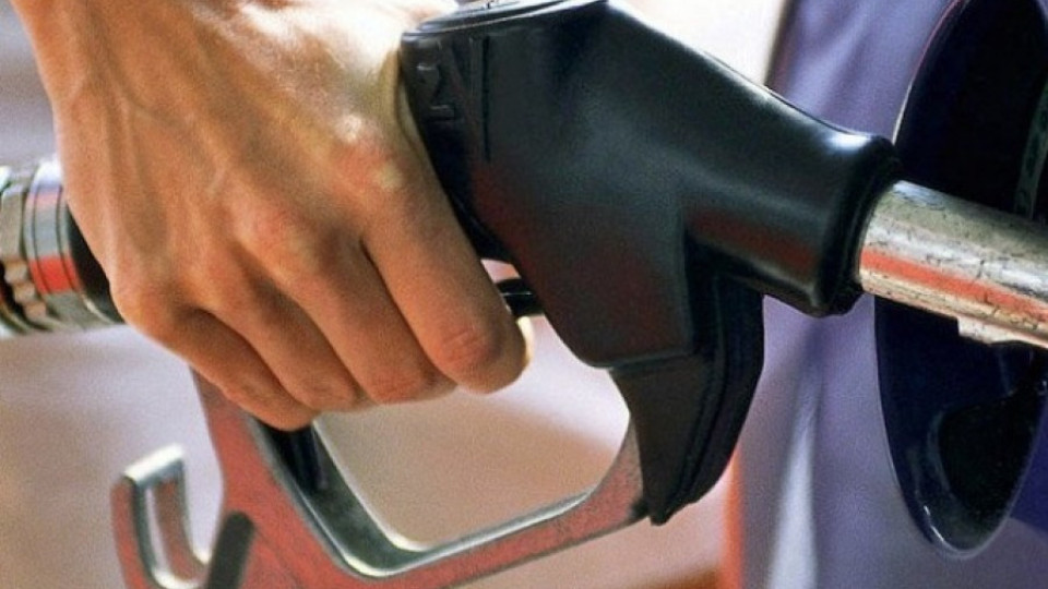 Хазната губи стотици милиони от вносни горива | StandartNews.com