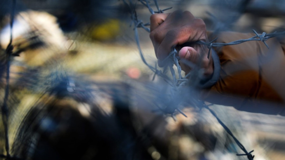 Македония изгражда 50 км ограда към Гърция | StandartNews.com