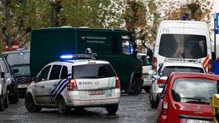 В Брюксел задържаха още двама за атентата в Париж 