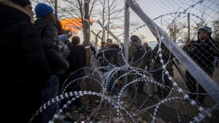 Гърция поиска помощ от ЕС заради страх от изключване от Шенген