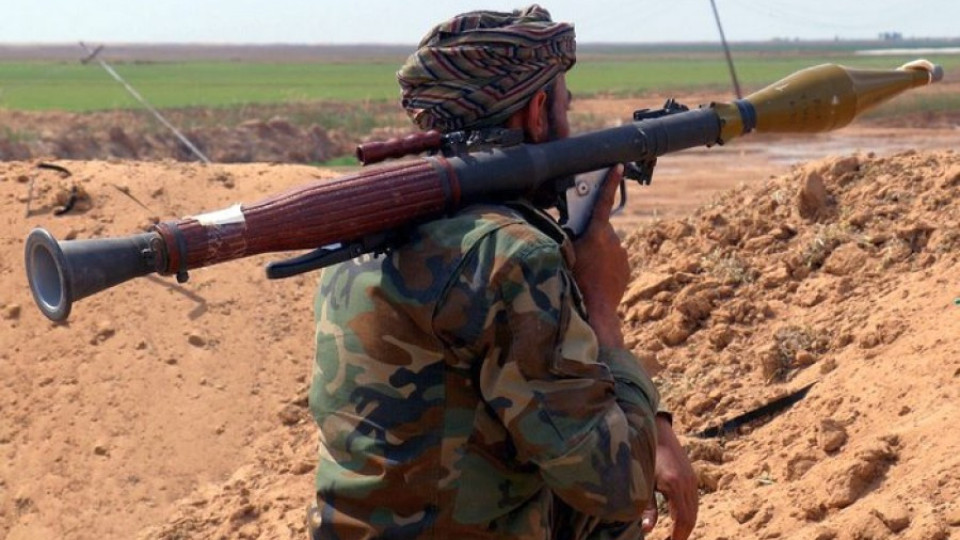 Бойци на ИД са загинали при въздушни удари в Ракка | StandartNews.com