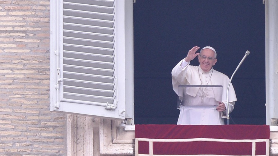 Папата призова за сближаване между католици и православни | StandartNews.com