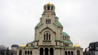 Тревожни камбани за съдбата на  "Св. Александър Невски"