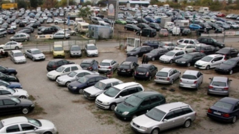НАП и МВР проверяват автомобилния бизнес в Дупница  | StandartNews.com