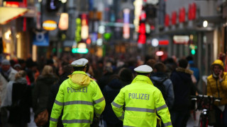 Германия издирва ислямист, свързан с атаките в Париж