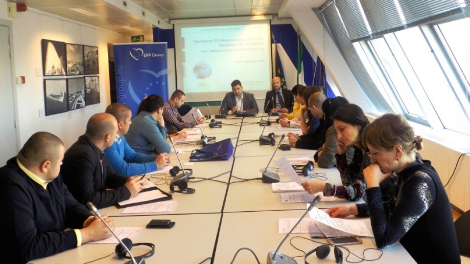 Новаков организира обучение за български експерти по европроекти | StandartNews.com