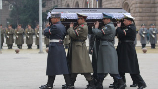 Близките на Попов благодариха за подкрепата