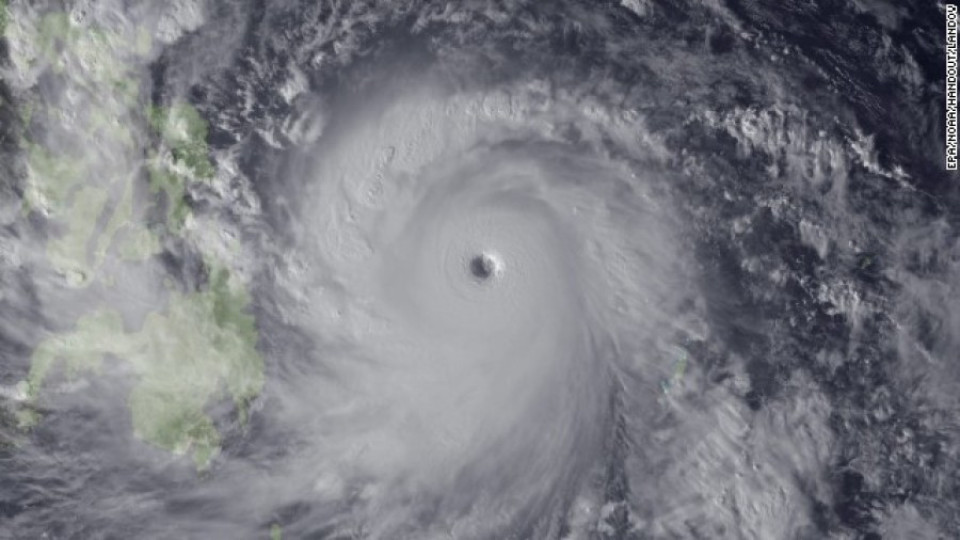 Тревога за тайфун във Филипините | StandartNews.com