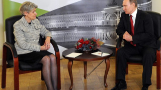Бокова благодари на Путин за опазване на културното наследство