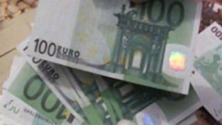 Двама младежи в ареста заради фалшиво евро