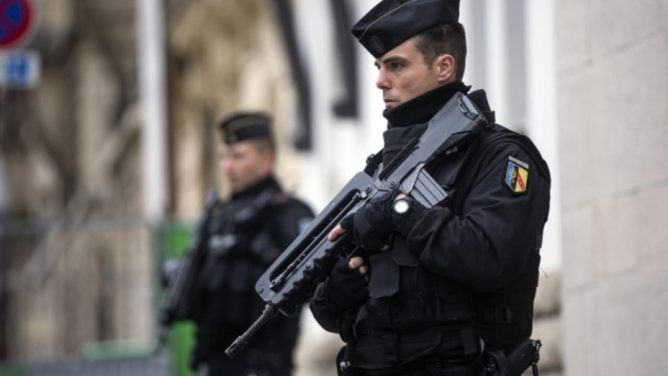 Във Франция засилват мерките за сигурност в църквите | StandartNews.com