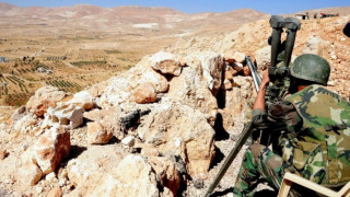 Сирийската правителствена армия напредва към Палмира