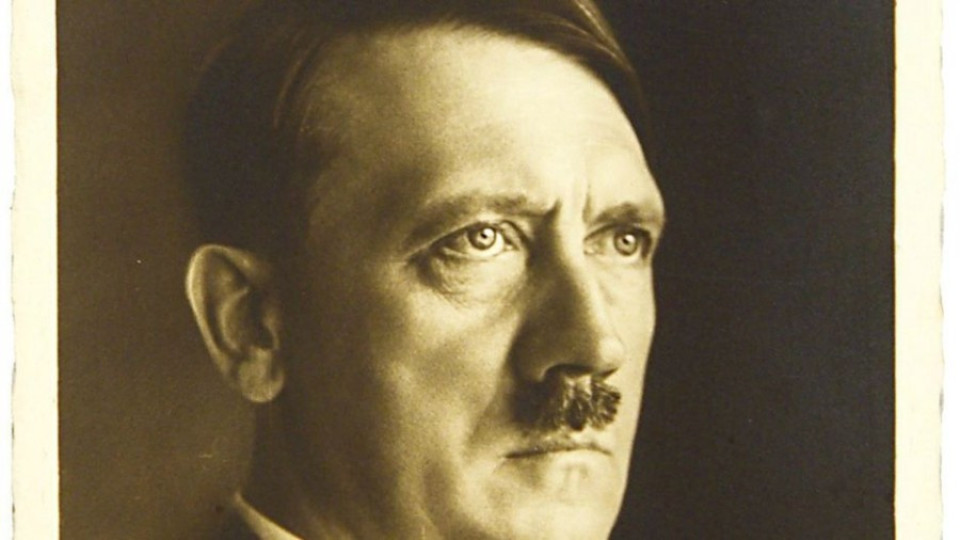 Доказано: Хитлер имал един тестис | StandartNews.com