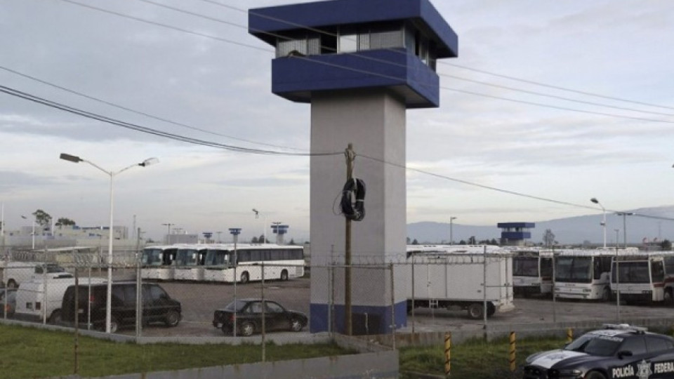 11 опасни престъпници избягаха затвор в Мексико | StandartNews.com