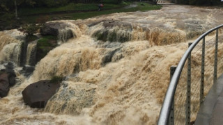 Най-тежките наводнения от половин век насам в Южна Америка 