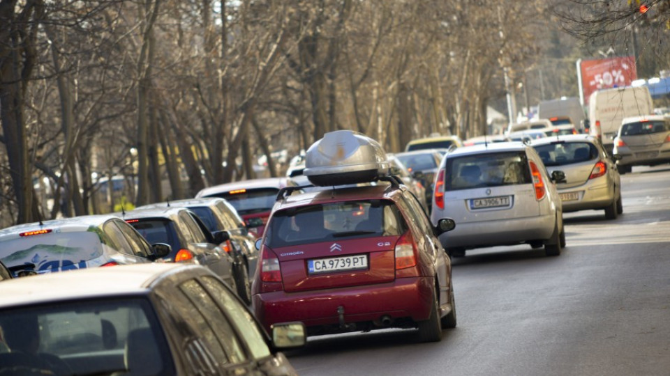 10 000 коли тръгват на път от столицата | StandartNews.com