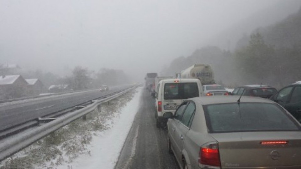 Автомагистралите „Тракия“ и „Хемус“ са проходими при зимни условия | StandartNews.com