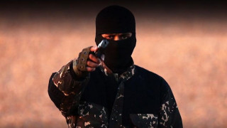 ИД пусна видео с екзекуция на 5 "британски шпиони"