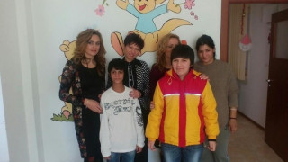 Жени ГЕРБ с дарение за деца, лишени от родителски грижи