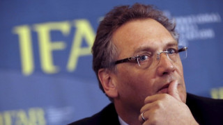 ФИФА удължи мъките на Валке