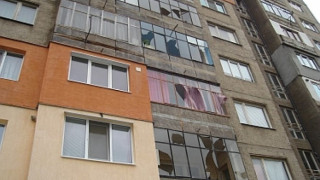 В Перник откриват сметки за саниране на панелките