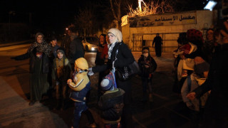 400 души бедстват в обсаден град в Сирия 