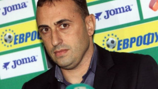 Българските треньори защитиха Петев 