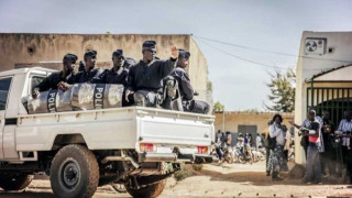 Освободиха над 60 заложници в Буркина Фасо (ВИДЕО)