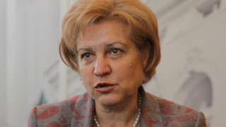 Менда Стоянова: Няма риск от натиск върху общините