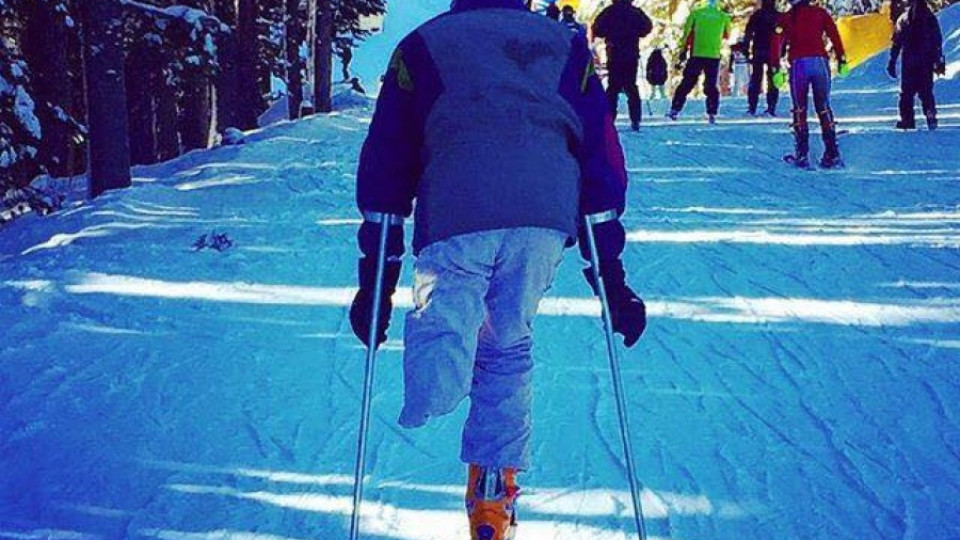 Шотландец без половин крак на ски в Банско | StandartNews.com