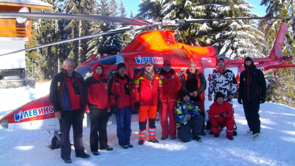 Набелязаха от въздуха опасни ски терени | StandartNews.com